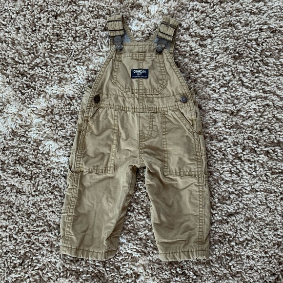 Other - 🆕OshKosh- khaki overalls